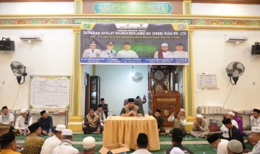 GSSB Ke-179 di Masjid Raya Baiturrahman Kampar, Gubri Edy Natar Nasution Ajak Salat Subuh Berjemaah di Masjid