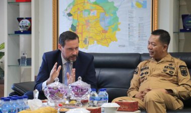 Ingin Jalin Kerja Sama di Berbagai Bidang, Kedubes Polandia Kunjungi Sekdako Pekanbaru Indra Pomi Nasution