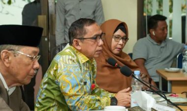 Pj Bupati Kampar Didaulat Sebagai Narasumber pada Dies Natalis Universitas Pahlawan ke-7 Tahun