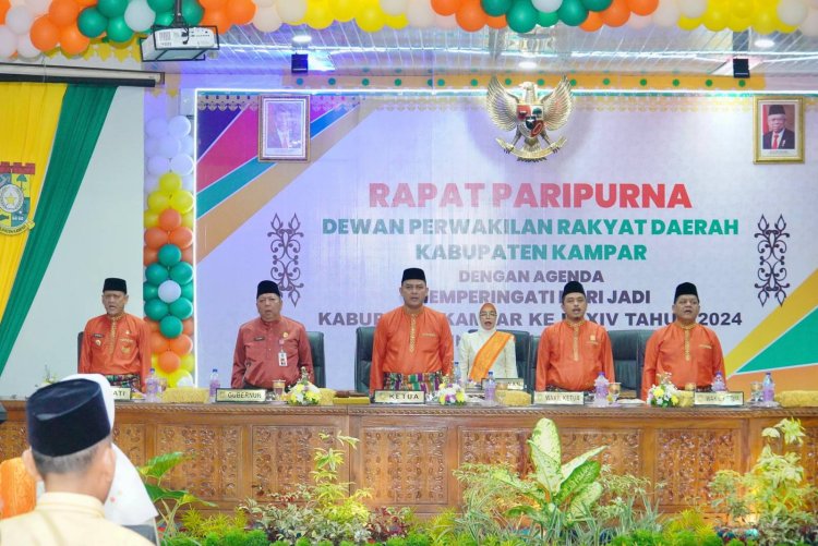 Ketua DPRD Kampar Pimpin Rapat Paripurna Istimewa HUT Kampar Ke-74