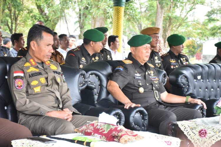 Pj Bupati Kampar Hadiri Sertijab Komandan Batalion Infanteri 132/Bima Sakti Salo