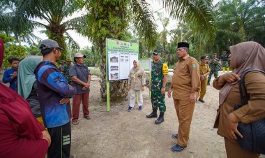 Bupati Siak Alfedri Dampingi Asisten Teritorial Kepala Staf AD Cek Kesiapan TMMD