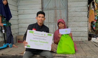 Tokopedia dan IZI Riau salurkan 125 paket Zakat Fitrah di 5 Kabupaten Provinsi Riau