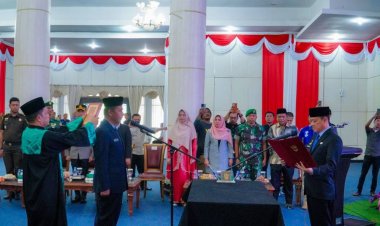 Lantik Ahmad Yuzar Jadi Pj Sekda Kampar, Ini Pesan Pj Bupati Kampar Hambali