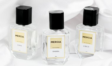 Laris di E-Commerce, Mercia Parfume berhasil menjual 30rb Paket dalam 3 Bulan