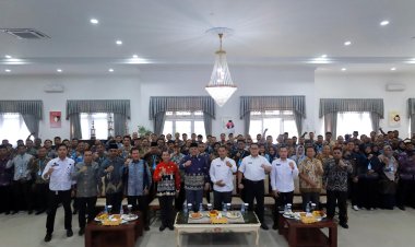 Tingkatkan Kapasitas Aparatur Kampung, Bupati Alfedri Bawa Sekdes Belajar di Kota Tahu