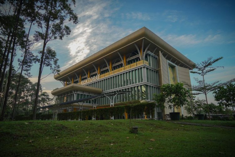 Uir Masuk Sepuluh Besar Kampus Islam Terbaik Versi Edurank Wakil 