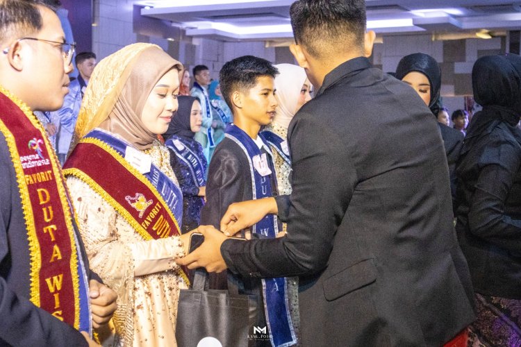 Mahasiswa Hukum UIR Raih Best Speaker pada Kontes Duta Wisata Riau 2024