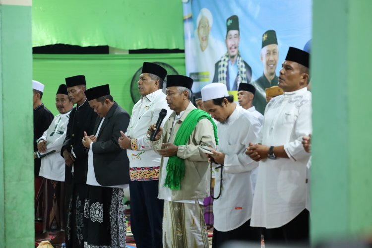 Bupati Siak Hadiri Gema Sholawat dan Haflah Milad ke-6 Ponpes Nurul Furqon