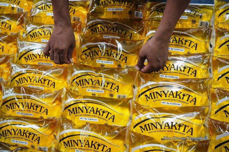 HET Minyakita Naik Mulai Hari Ini dari Rp14 ribu Jadi Rp15.700 per Liter