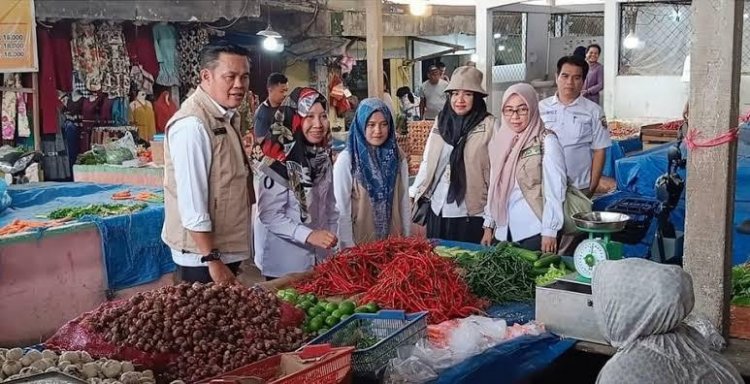 Harga Bahan Pokok di Pasar Tradisional Pekanbaru Masih Stabil