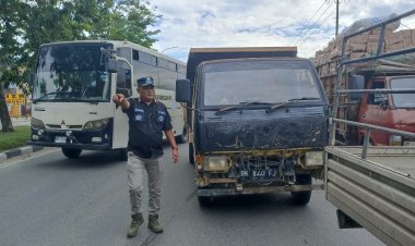 Dishub Pekanbaru Tindak 30 Truk ODOL Bawa Muatan Lebihi Standar