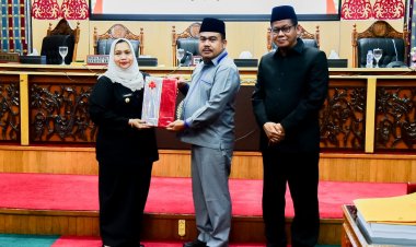 Bupati Bengkalis Sampaikan Ranperda APBD 2025 Sebesar Rp3,3 Triliun