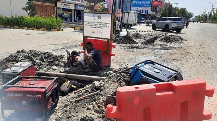 Timbunan Bekas Galian Pipa PDAM Asal-asalan di Badan Jalan, Sekdako Pekanbaru: Jangan Asal Timbun