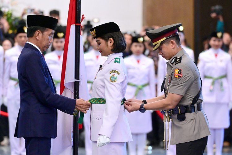 Presiden Jokowi Kukuhkan 76 Anggota Paskibraka di Ibu Kota Nusantara, Violetha Agryka Sianturi Jadi Pemimpin Upacara