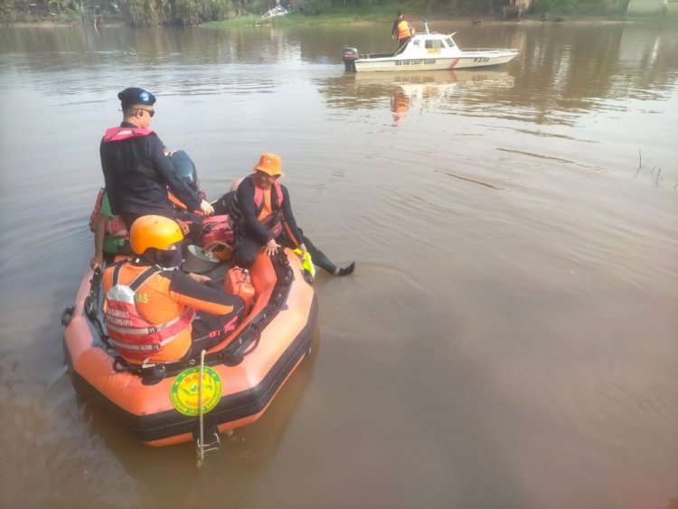 Tim SAR Gabungan Temukan Jasad ABK yang Terjatuh dari KM Bintang di Perairan Sungai Kateman Inhil