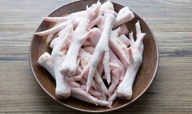 Ceker Ayam Mengandung Kolestrol Tinggi? Ini Faktanya!