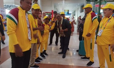Peparnas XVII Solo 2024, Pj Gubri Rahman Hadi Motivasi Atlet Riau Sebelum Bertanding