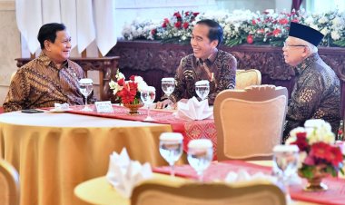 Makan Siang Menu Khas Tanah Air, Presiden Jokowi Pamit dengan Menteri Kabinet Indonesia Maju