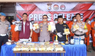 Satres Narkoba Polres Inhil Ungkap Kasus Peredaran Sabu 21,8 Kg, Tiga Orang Tersangka Berhasil Diamankan