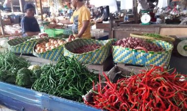Pemko Pekanbaru Pastikan Pasokan Bahan Pokok Aman Meski Terganggu Longsor