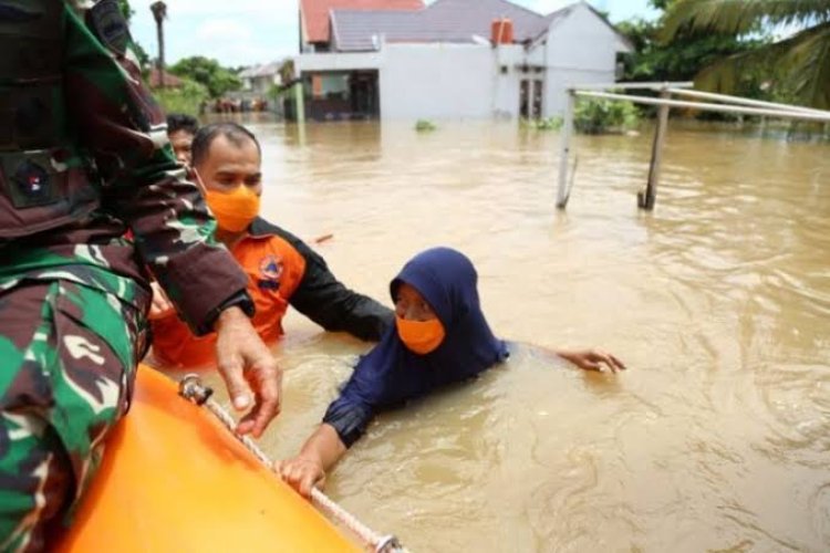 Tiga Daerah di Riau Tetapkan Siaga Darurat Banjir dan Tanah Longsor