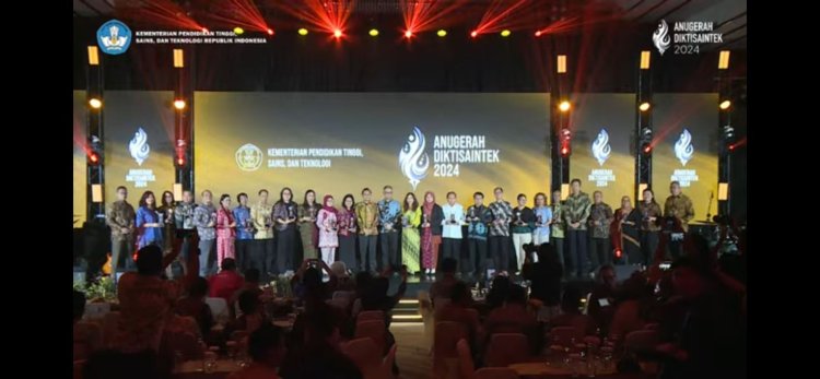 UIR Raih Gold Winner Anugerah Diktisaintek 2024