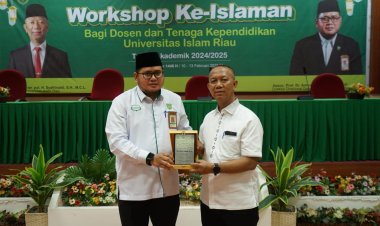 Meningkatkan Pemahaman Keislaman Dosen melalui Workshop DDIK UIR