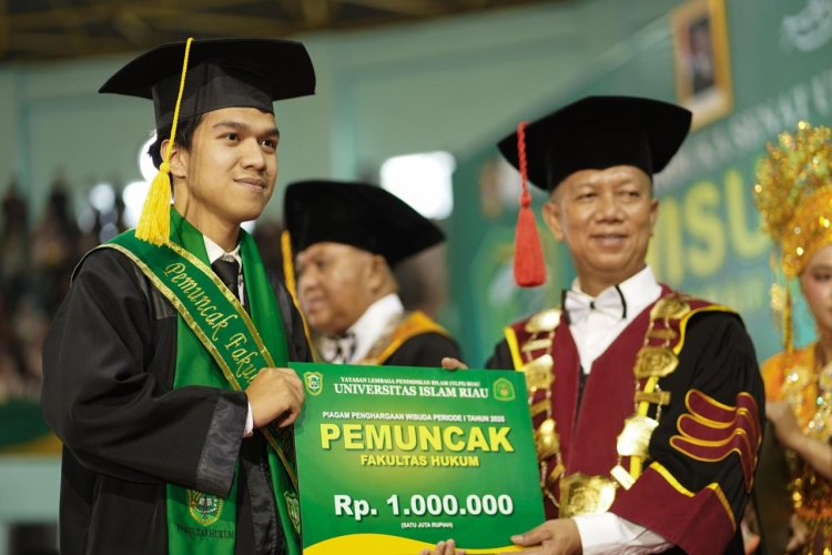 Universitas Islam Riau Kukuhkan 1118 Wisudawan Periode I Tahun2025