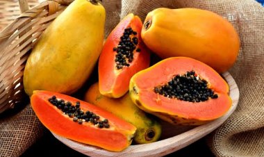 Saat Puasa, Jangan Coba Makan ini Bareng Pepaya