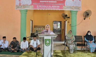 Safari Ramadan di Bukit Batu, Kasmarni Ajak Masyarakat Tingkatkan Kualitas Keimanan