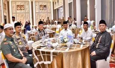 Ketua DPRD Kampar Dampingi Kapolda Riau Safari Ramadan di Desa Pulau Lawas