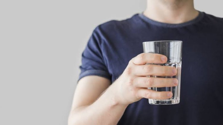 Awas Dehidrasi! Simak Cara Minum yang Benar Agar Puasa Lancar