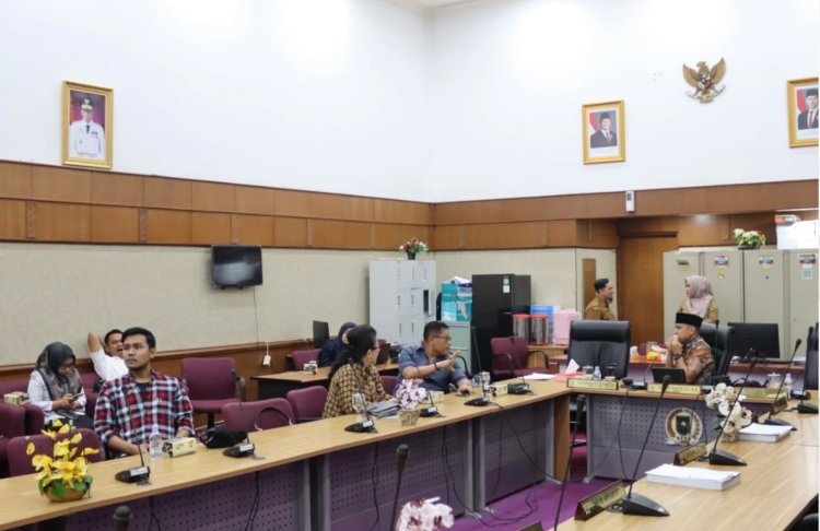 Fokus pada Pelaksanaan Hak dan Kewajiban, Pansus Tatib DPRD Riau 2025 Gelar Rapat Internal