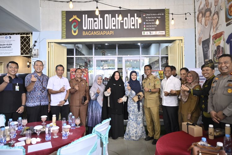 Wabup Rohil Jhony Resmikan Umah Espresso and Cafe