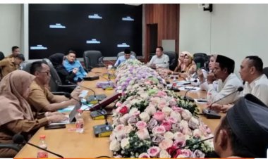 Forum Honorer R2 dan R3 Mengadu ke DPRD Kampar