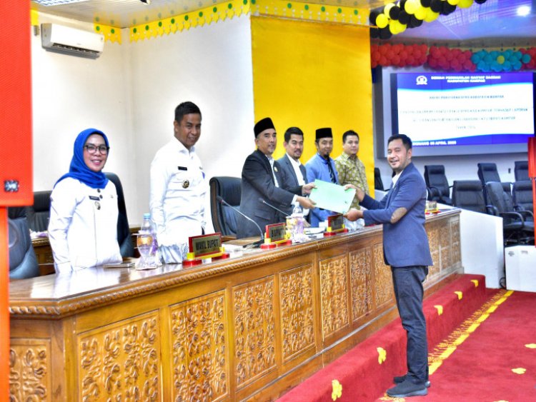 DPRD Kampar Gelar Rapat Paripurna LKPj 2024 Kepala Daerah, Fraksi - Fraksi Terima Untuk Dibahas