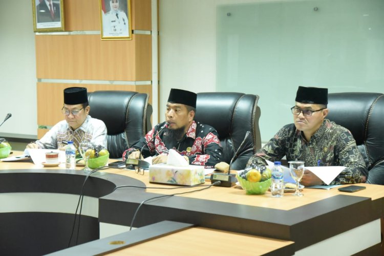 Bahas Persiapan Keberangkatan 362 Jamaah Haji, Pemkab Bengkalis Berkomitmen Berikan Pelayanan Terbaik