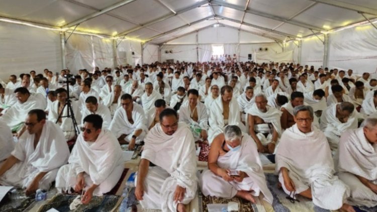 Suhu Saat Wukuf di Arafah Diperkirakan 50 Derajat Celcius, Jemaah Haji Indonesia Diminta tak Keluar Tenda