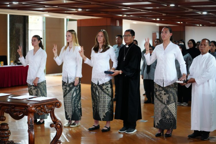 Emily, Felicia, Iris, dan Isa Resmi Jadi WNI, Tak Sabar Berjuang Bersama Timnas Putri Indonesia