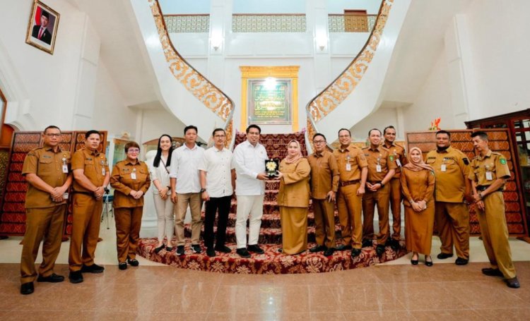 Bupati Bengkalis Kasmarni Dukung Pendirian Pos BP3MI, Lindungi Pekerja Migran Indonesia