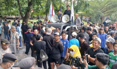 Ribuan Massa Dumai Geruduk PT Patra Niaga, Tolak Pungutan Tak Masuk Akal