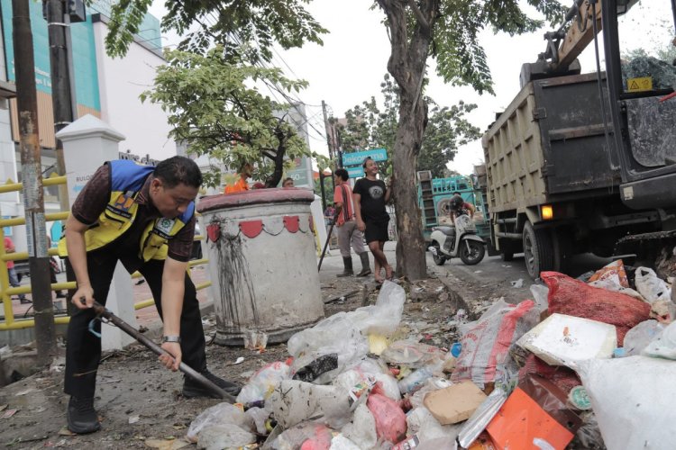 LPS Tak Angkut Sampah Warga Pekanbaru Bisa Lapor ke Nomor 081170724321 atau 081170734321