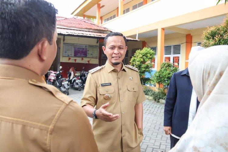 Murid tak Lolos SPMB 2025, Pemko Pekanbaru Sediakan 16 SMP Swasta Gratis