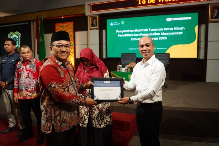 UIR Terima Dana Hibah Penelitian Terbesar se- LLDIKTI Wilayah XVII Anggaran 2025