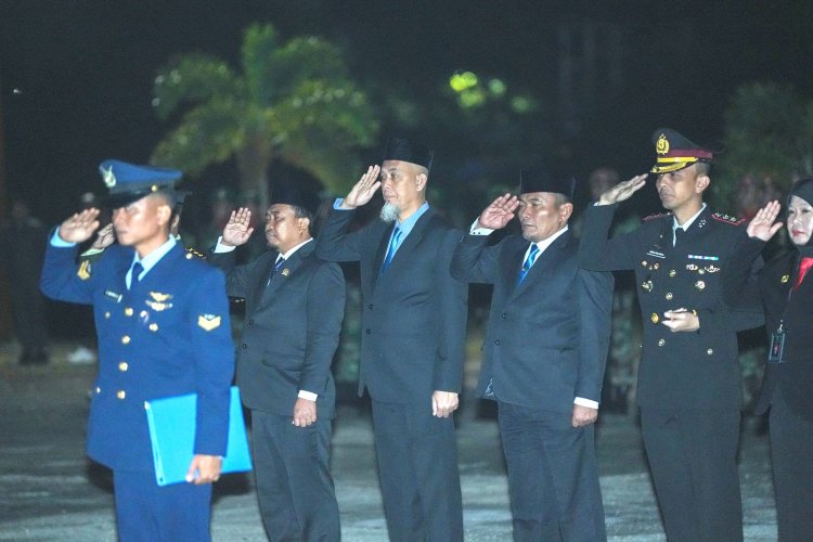 HUT ke-80 RI, Wali Kota dan Wawako Dumai Ikuti Renungan Suci di TMP Damai Sentosa