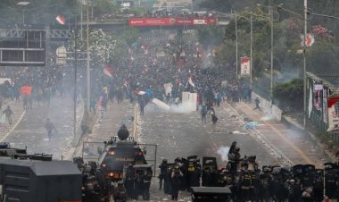 Seberapa Parah Efek Gas Air Mata ke Tubuh Kita?