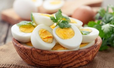 Menkes Ajak Sarapan 2 Telur Rebus Bukan Nasi Uduk-Bubur, Ini Alasannya