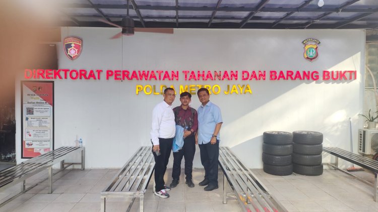 Pimpinan UNRI & BEM Temui Khariq Anhar di Polda Metro Jaya, Pastikan Kondisinya Baik-Baik Saja