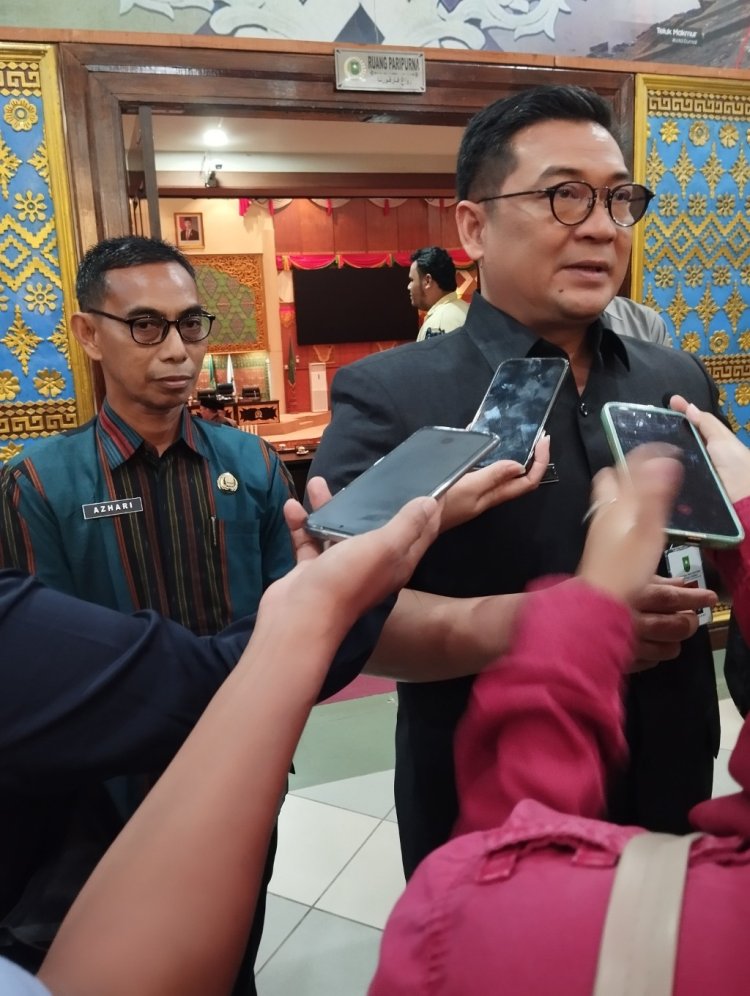 Menanti Janji Sekdaprov Ajukan KUA PPAS APBD-P Riau 2025 ke DPRD Riau 8 September Besok